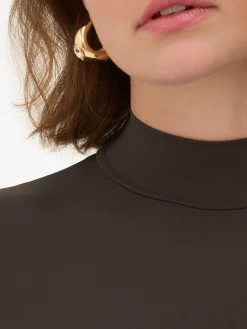 Body Gola Subida Rita Ora