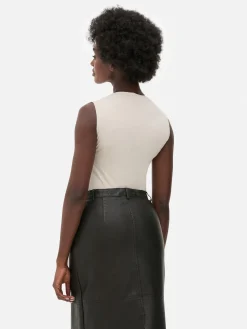 Body S/ Mangas Gola Subida