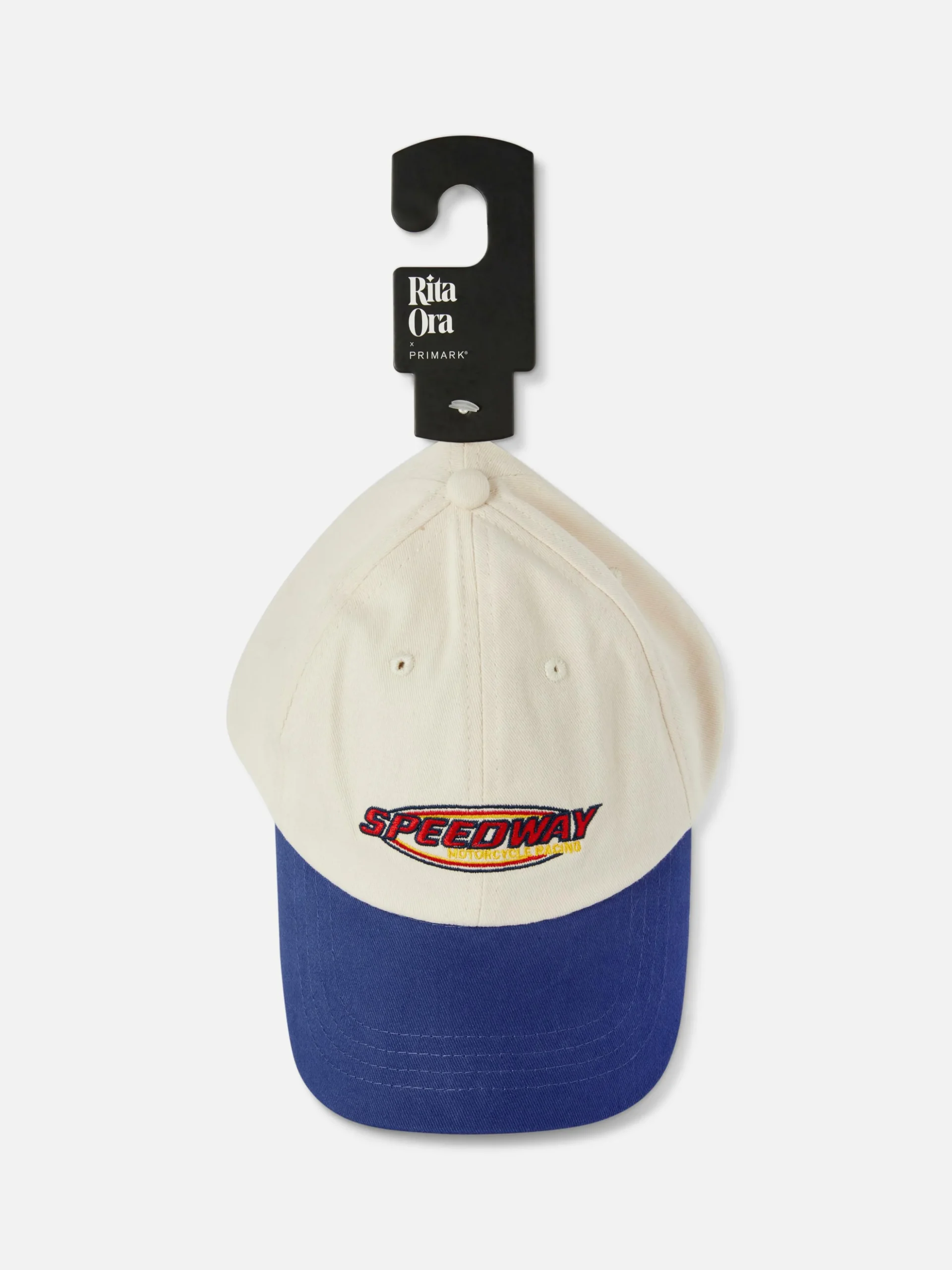 Boné Slogan Rita Ora