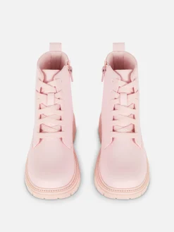 Botas Sola Grossa Fecho