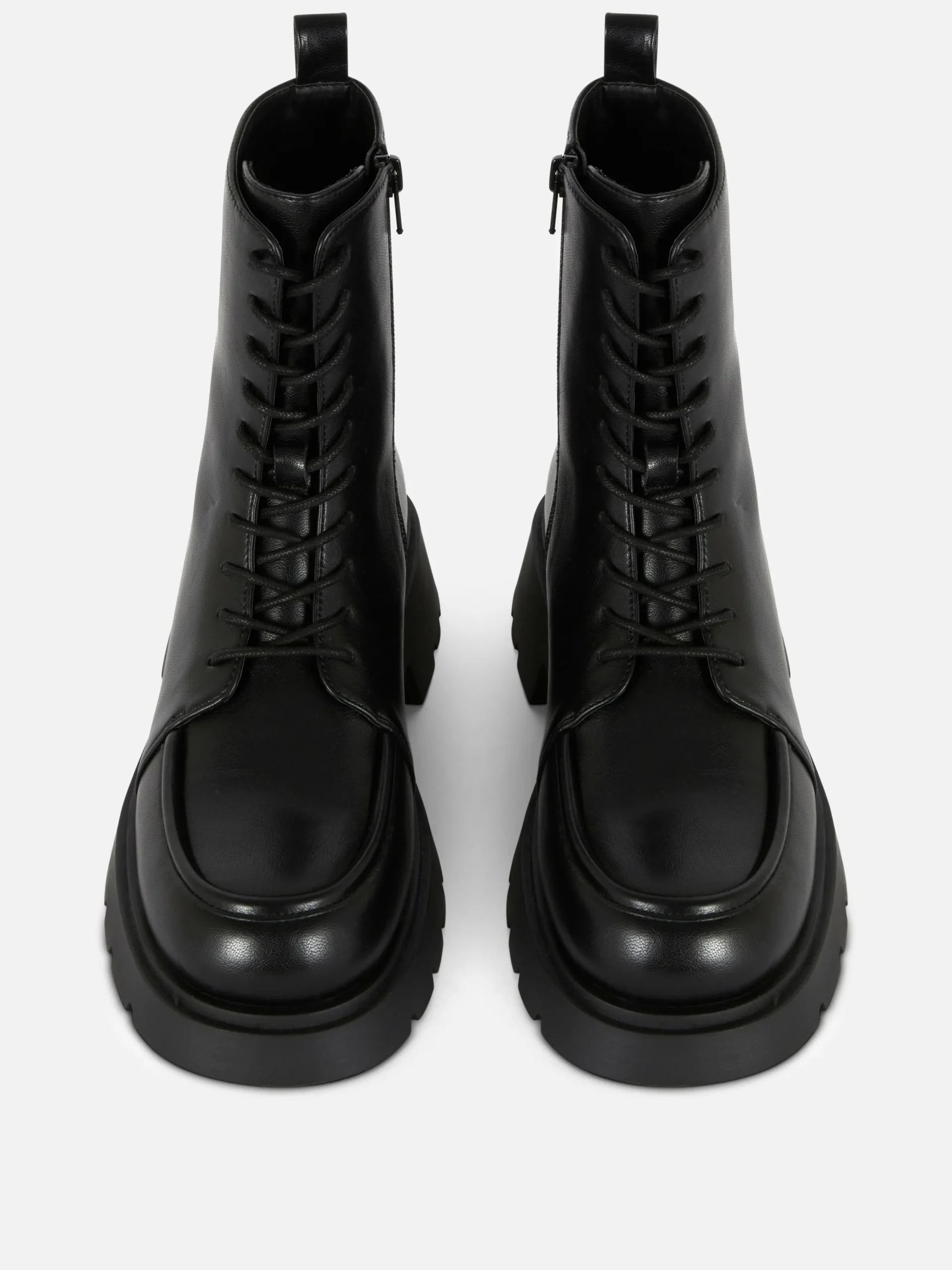 Botins Atacadores Rebordo