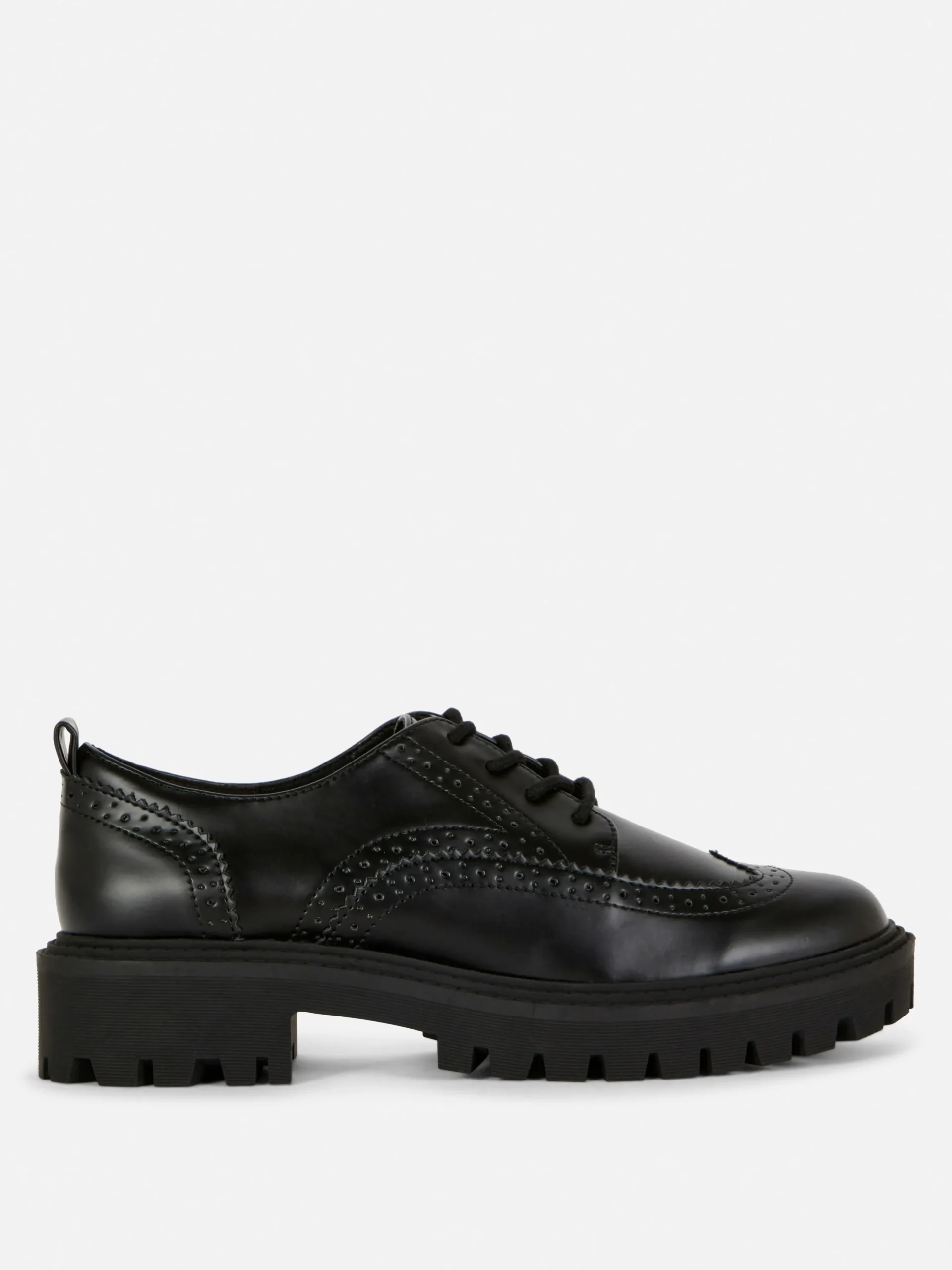 Brogues Atacadores Sola Grossa