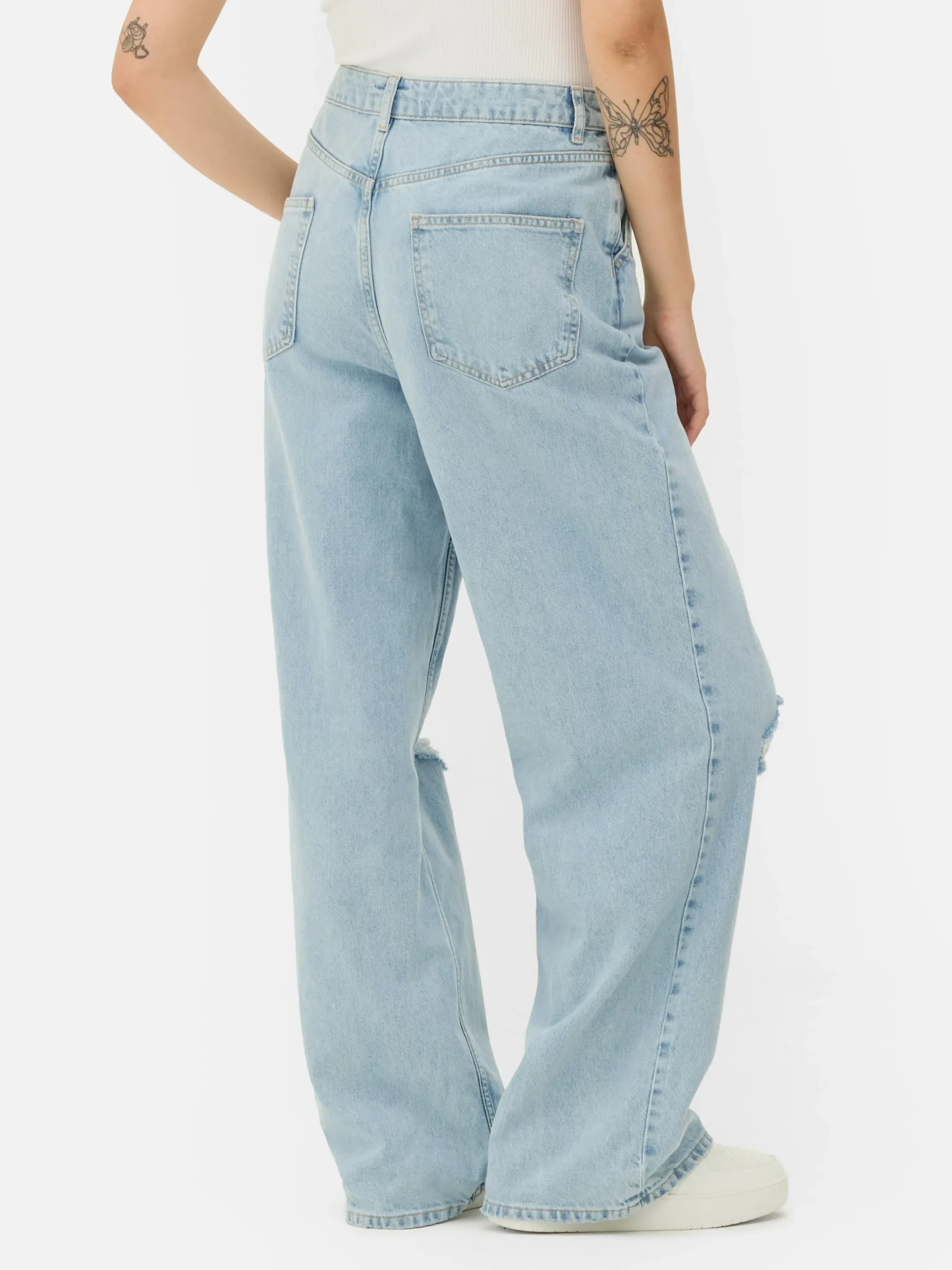 Calças Ganga Corte Perna Larga Desgastadas