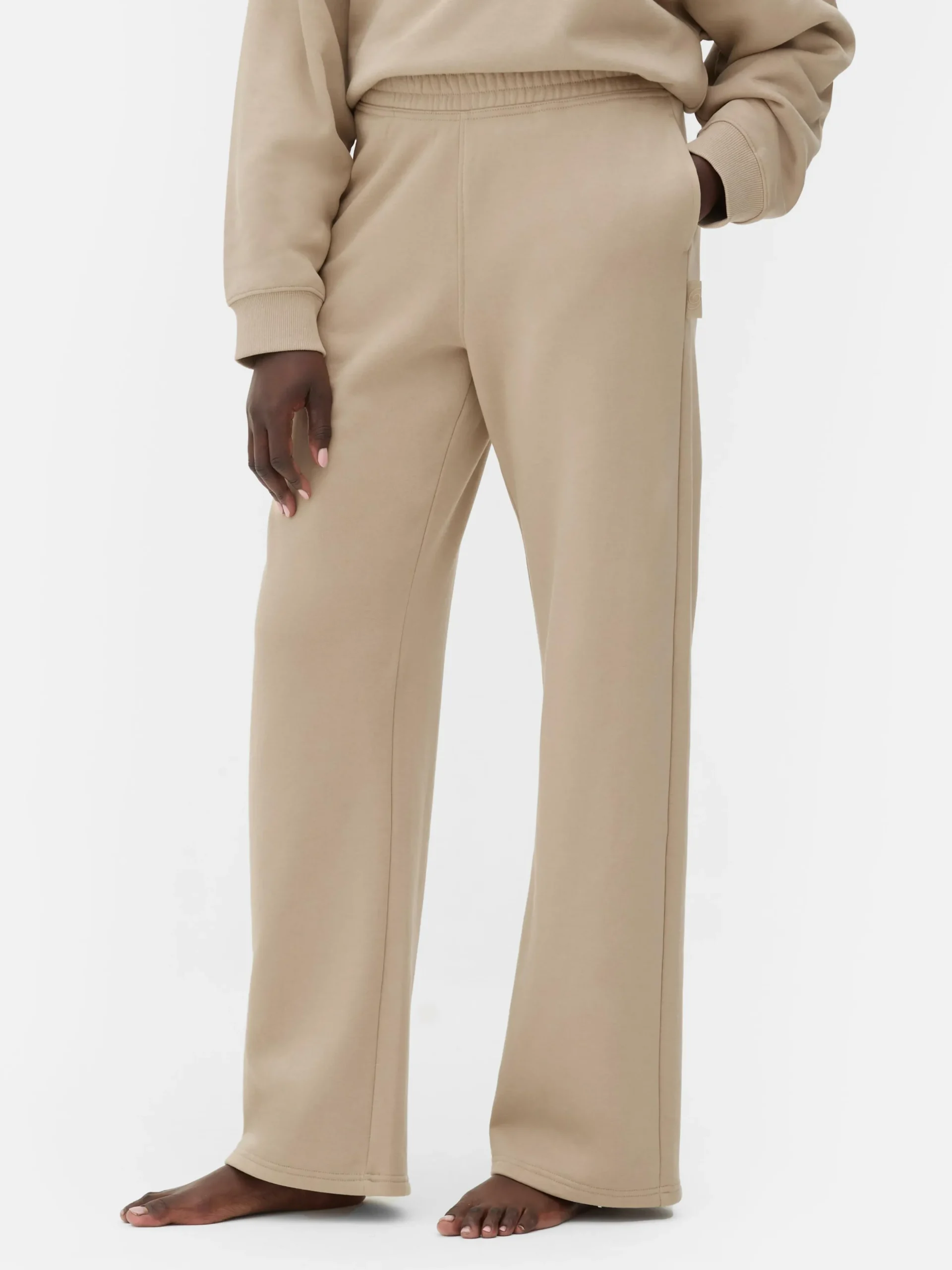 Calças Treino Corte Perna Larga Rita Ora