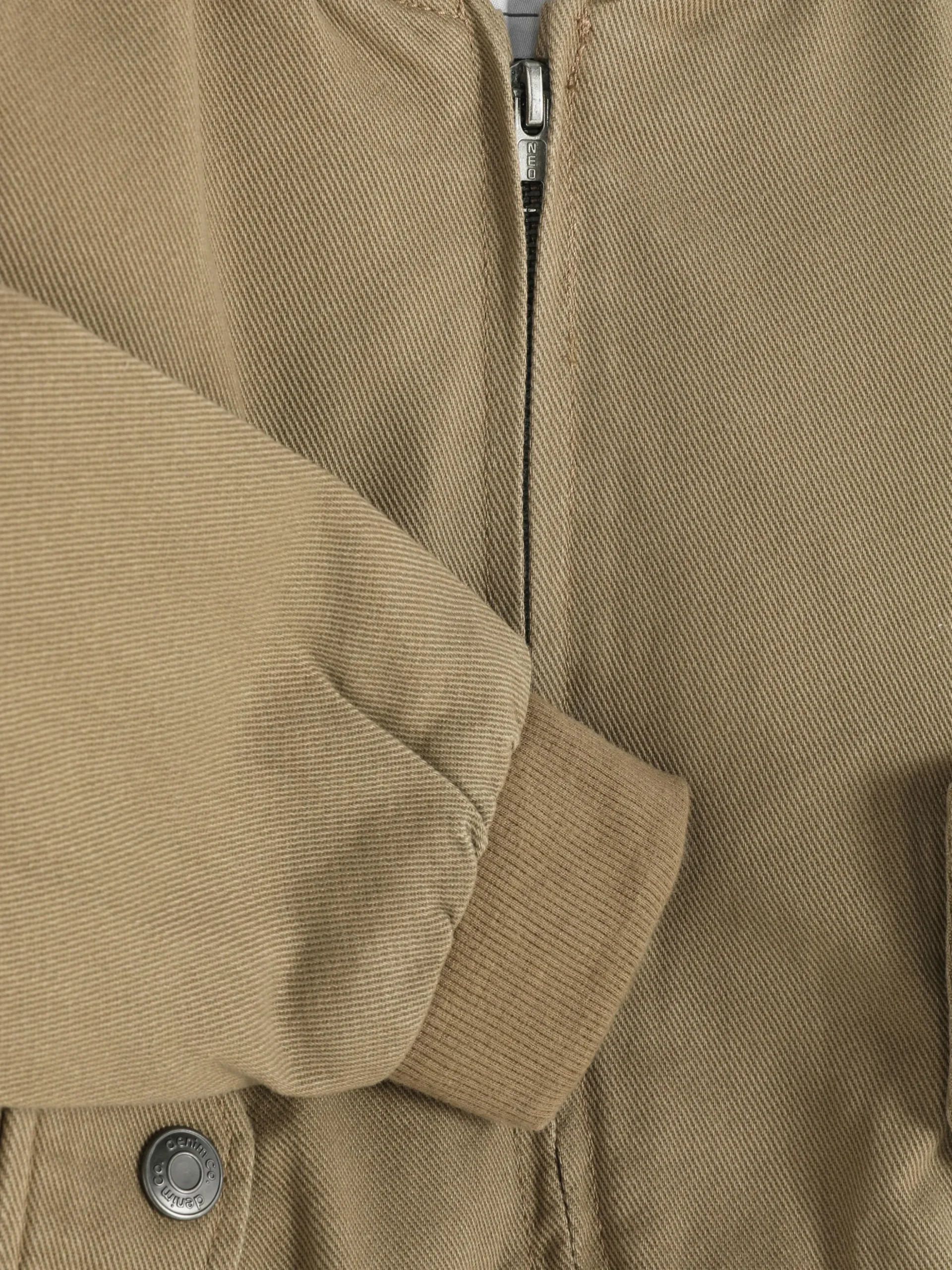 Casaco Bomber Prático