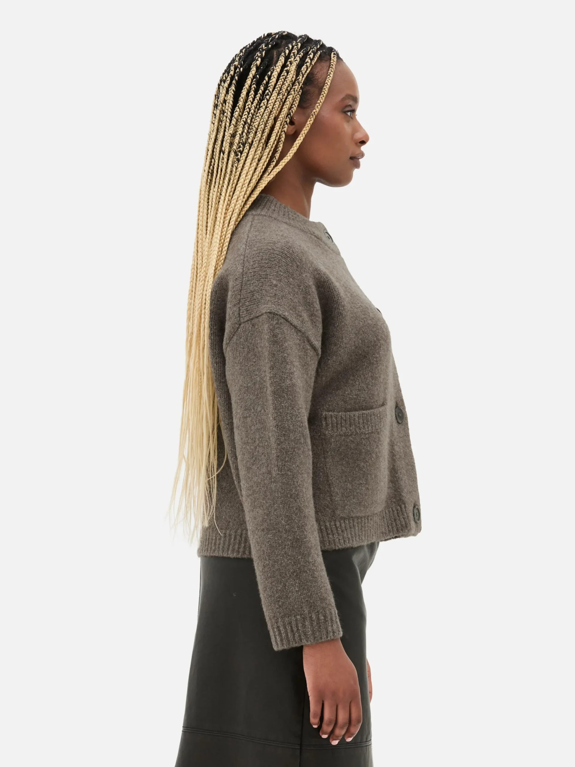 Casaco Malha Folgado Botões Frente