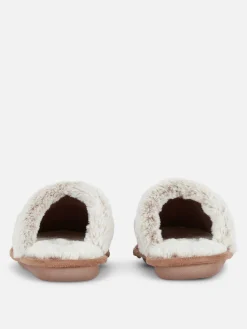 Chinelos De Imitação De Camurça