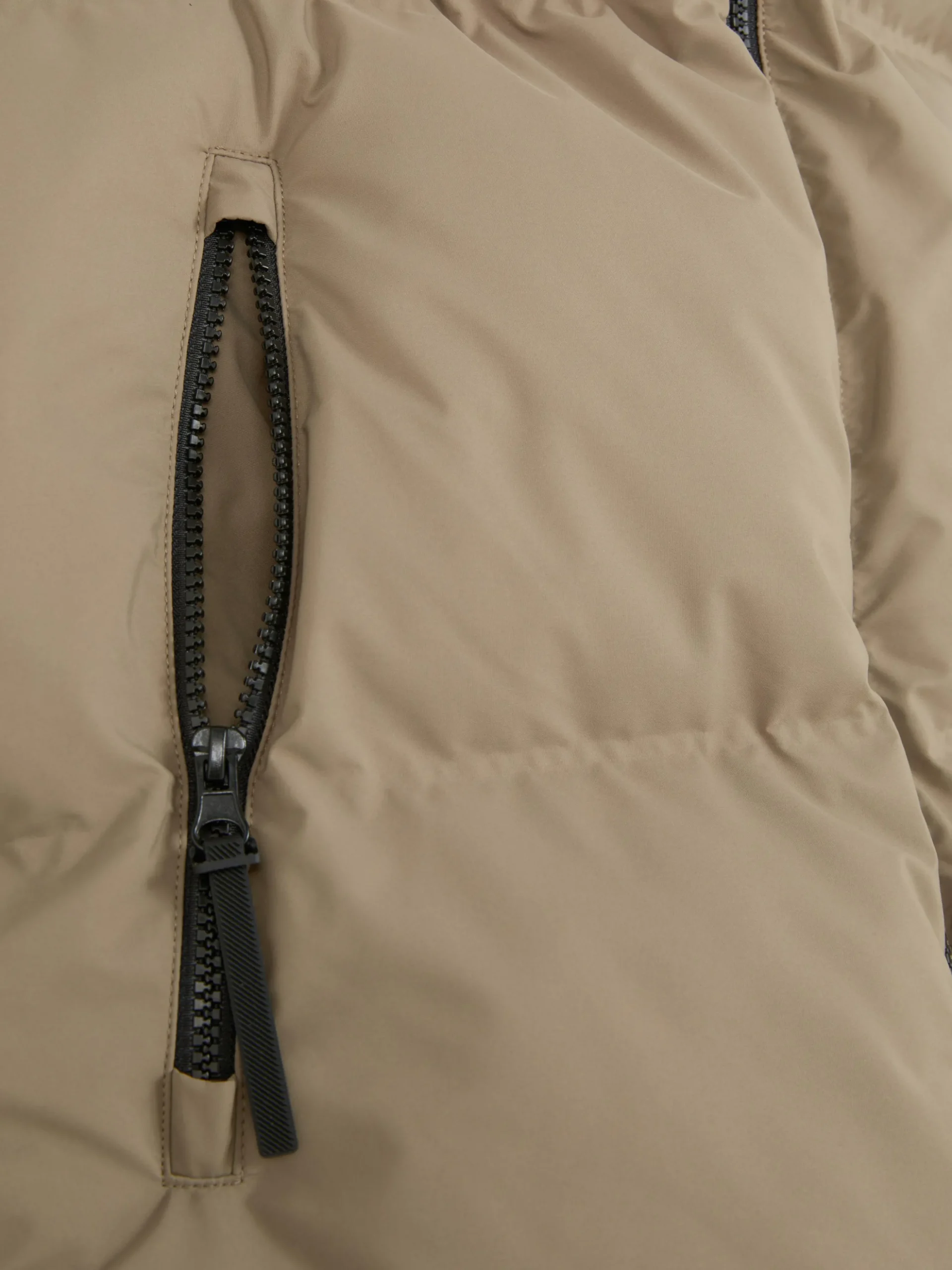 Colete Capuz Acolchoado