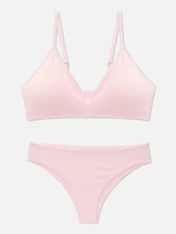 Conj. Bralette Almofadado Triângulo/tanga S/costuras