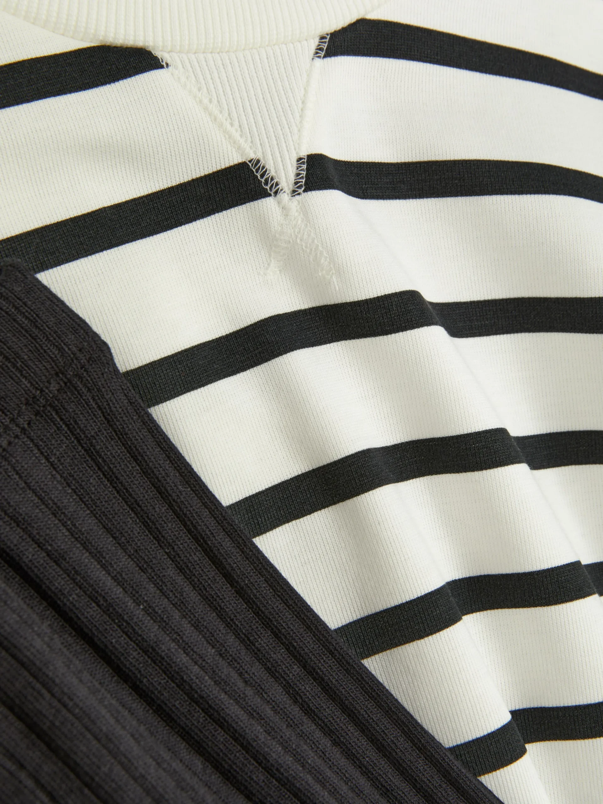 Conjunto Camisola Riscas/leggings Caneladas