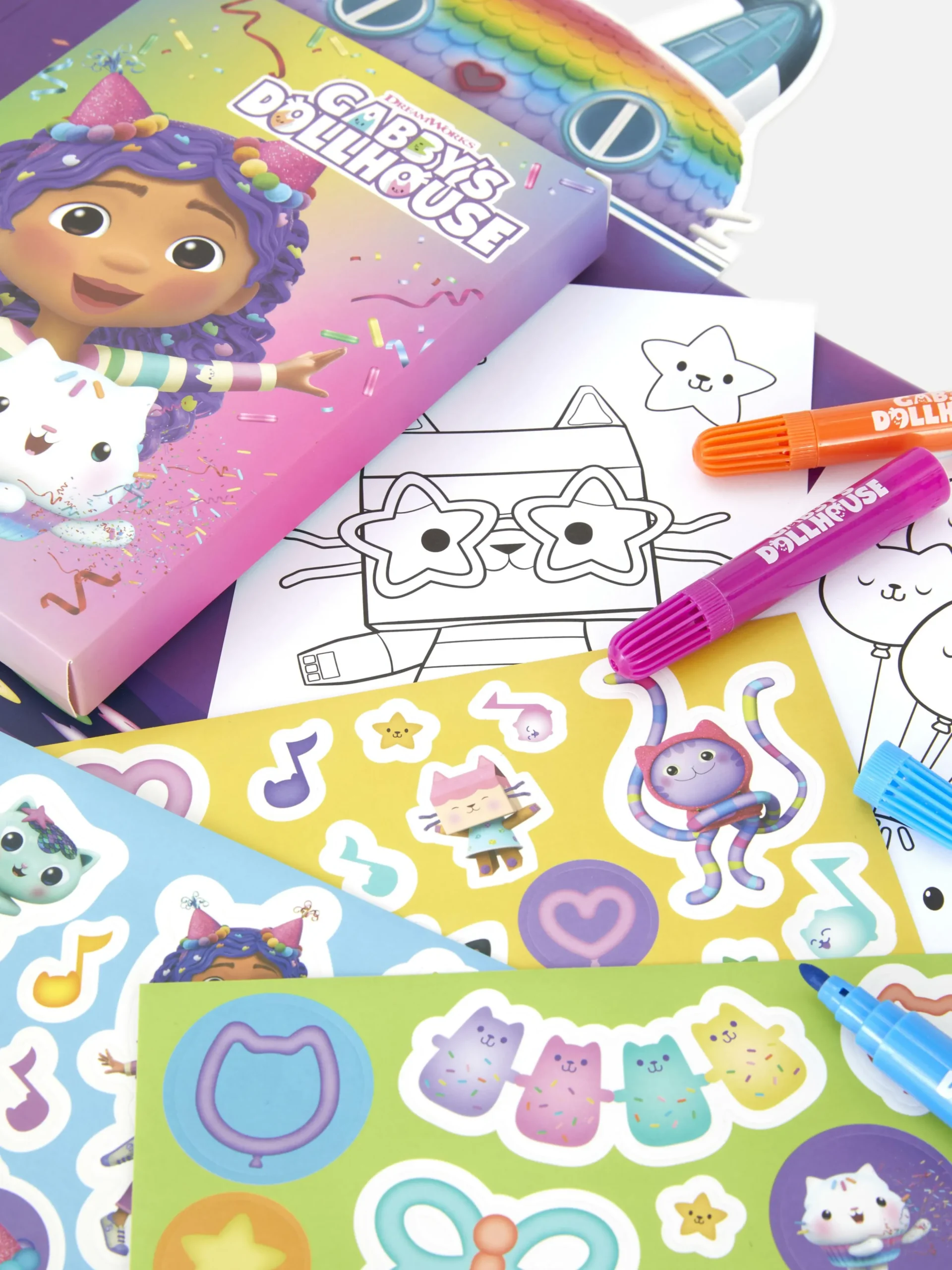 Conjunto De Atividades Autocolantes Gabby’s Dollhouse