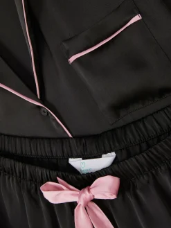 Conjunto Pijama Camisola/calções Cetim