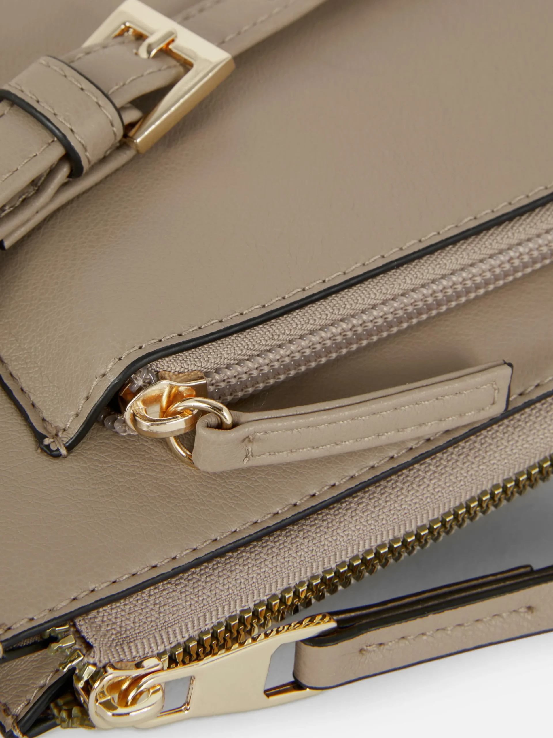 Mala Tiracolo Imitação Pele