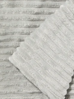 Manta Canelada Suave Grande