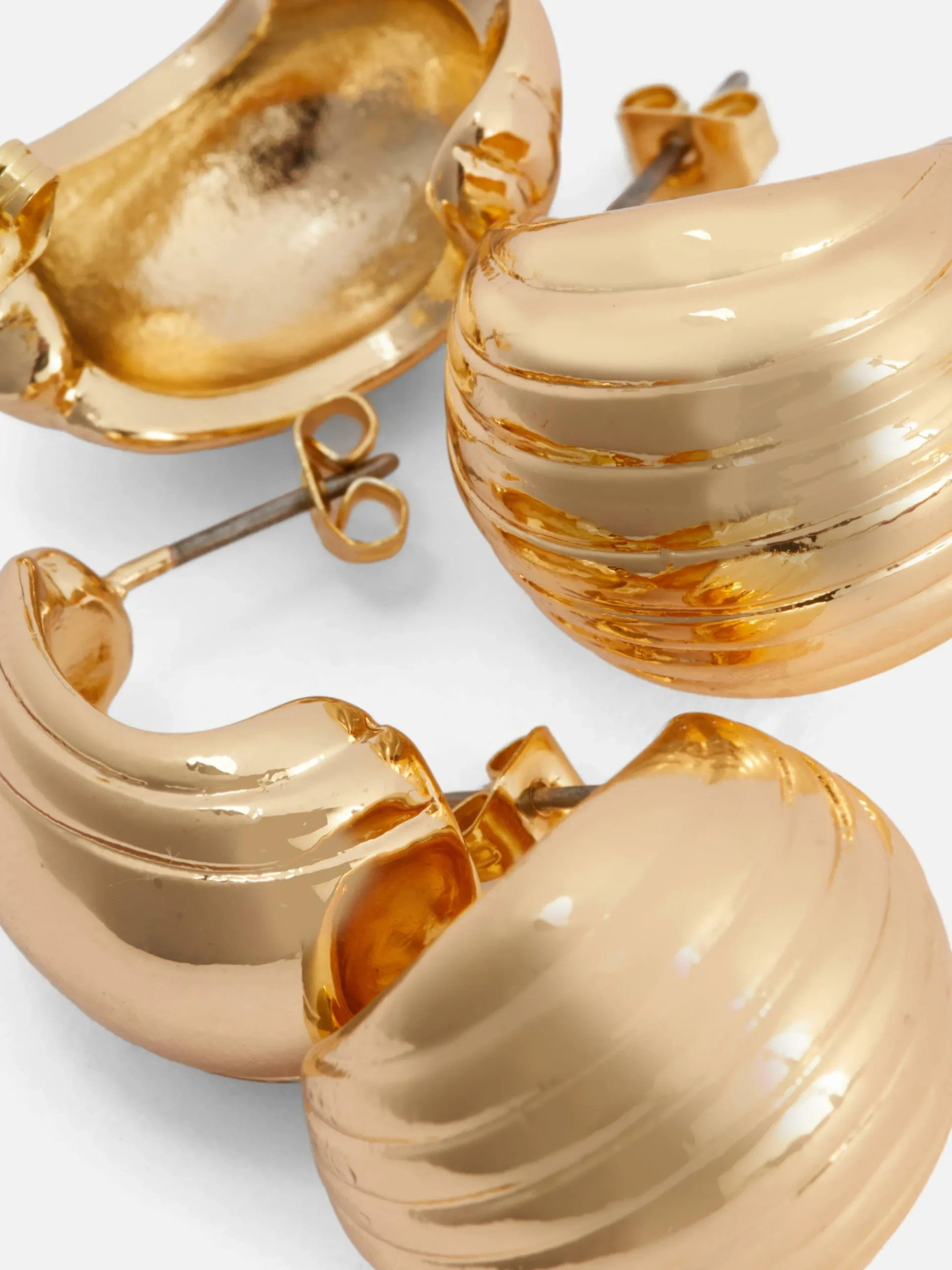 Pack 2 Pares Argolas Forma Concha Rita Ora