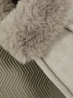 Pantufas Estilo Mocassim Forro Imitação Pelo