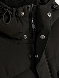 Parka Acolchoada Com Capuz