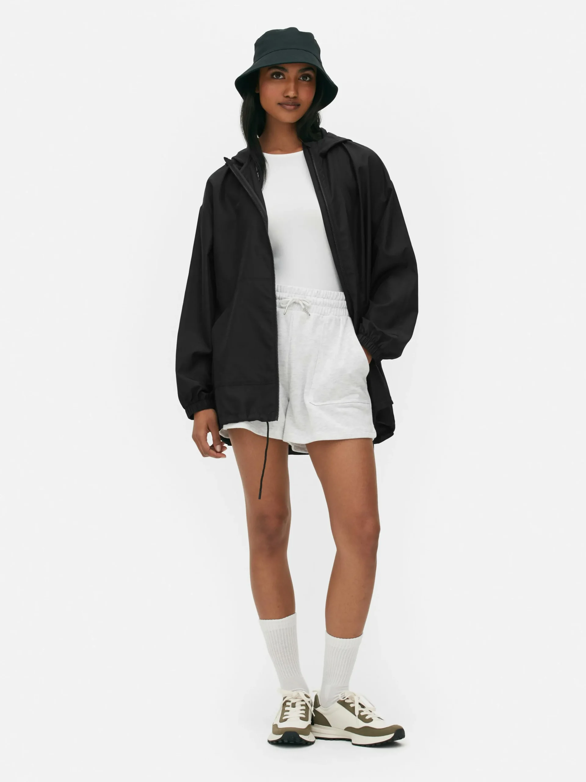 Parka Impermeável Capuz Leve