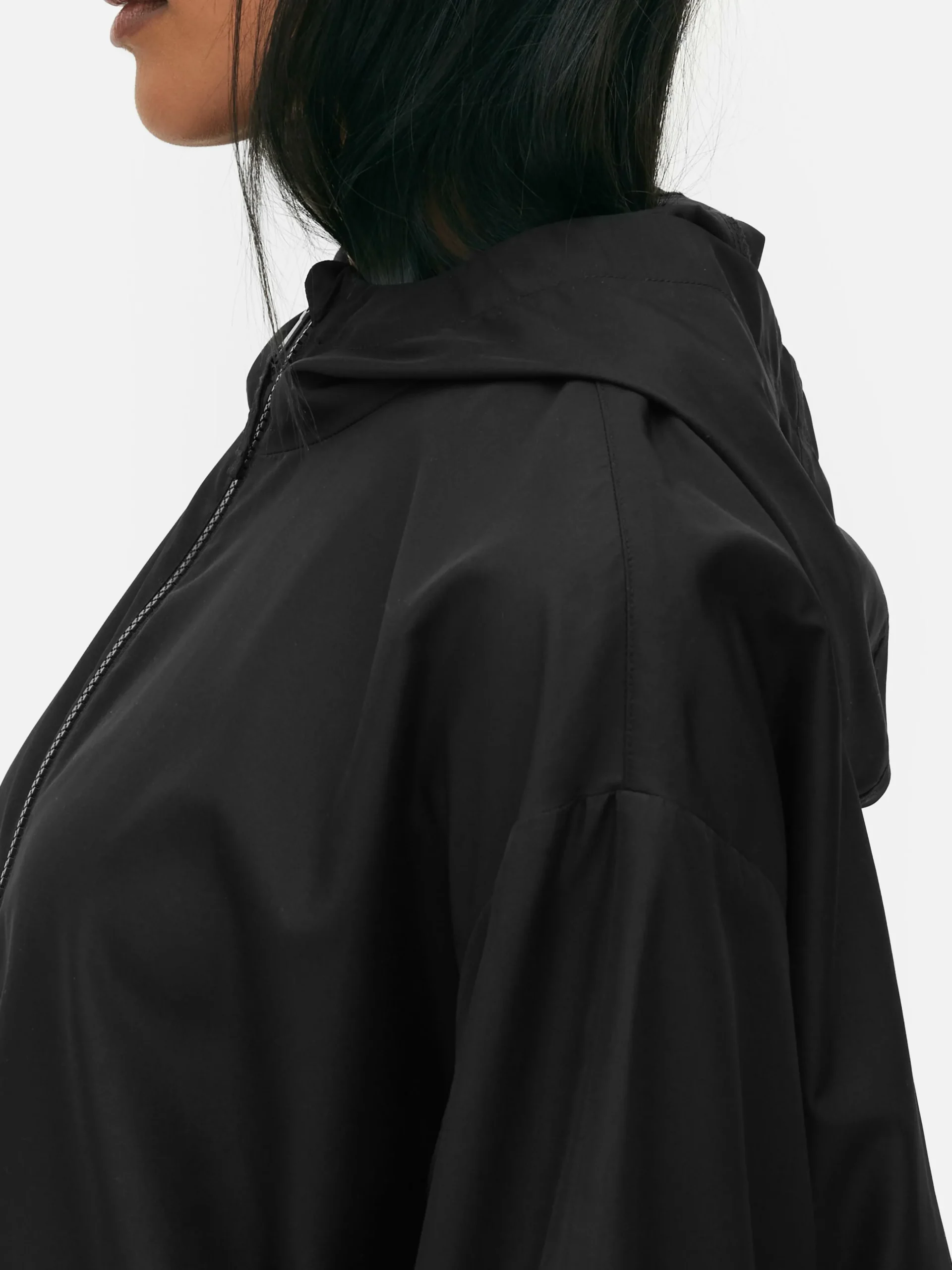 Parka Impermeável Capuz Leve