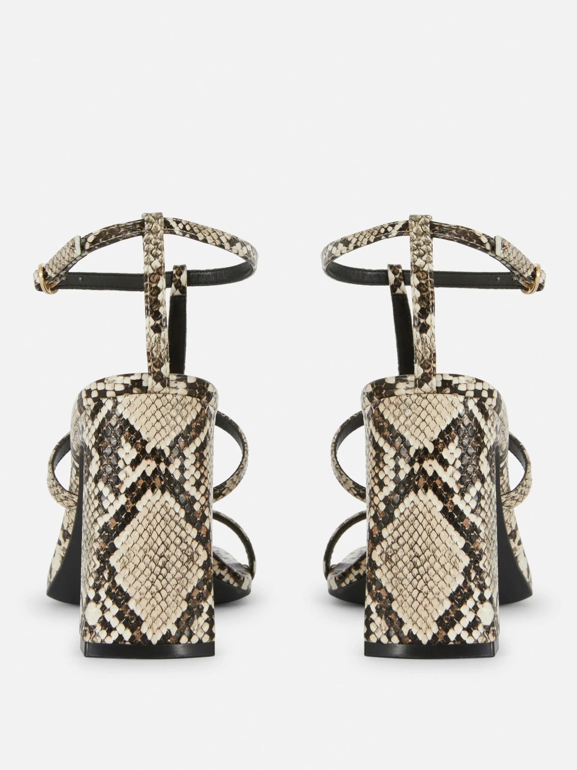 Sandálias Tacão Tiras T Rita Ora