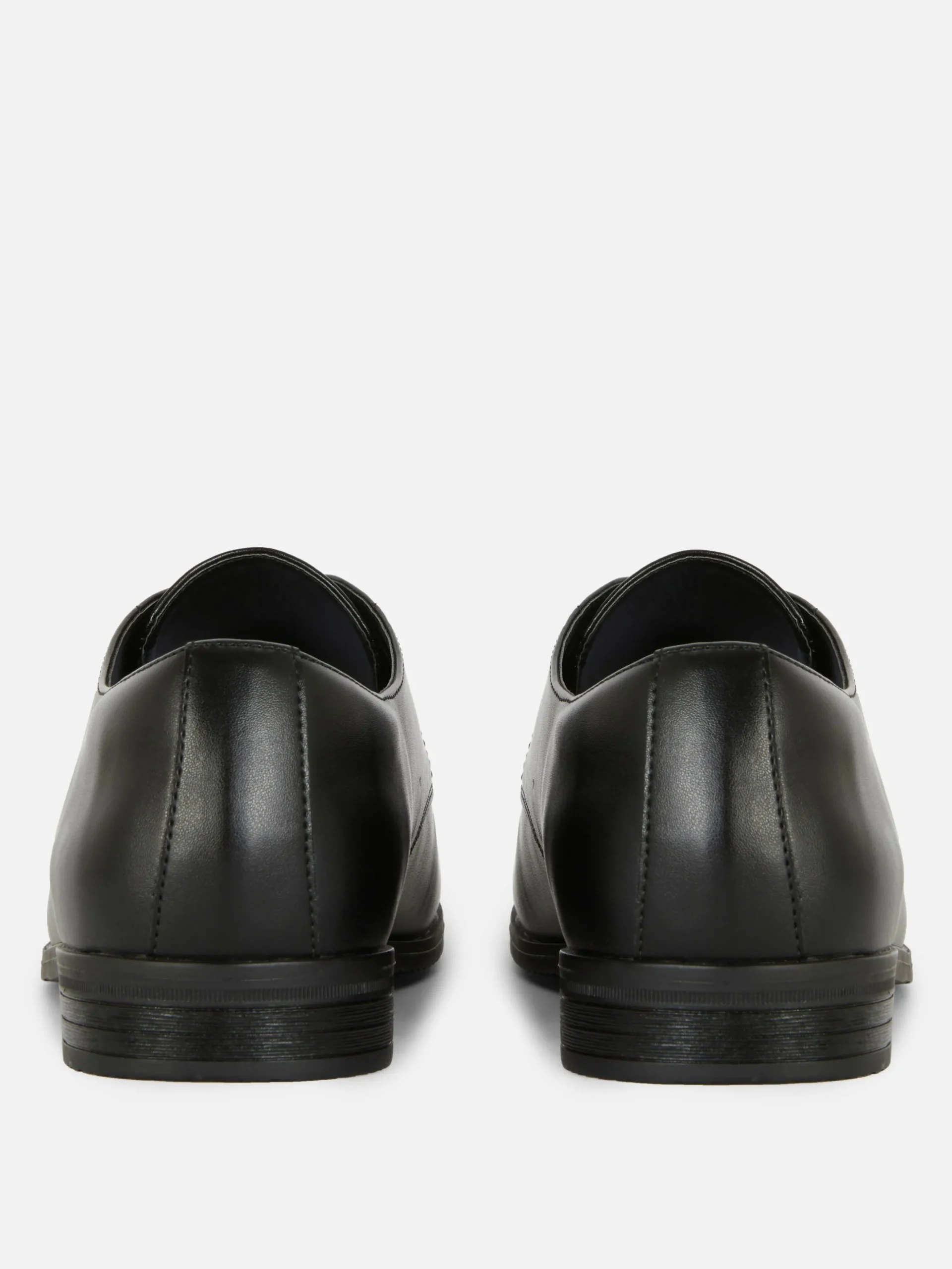 Sapatos Formais Atacadores