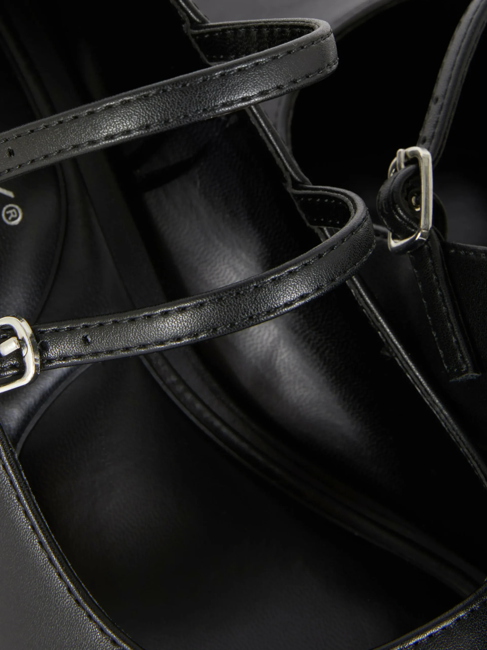 Sapatos Salto Mary Jane Imitação Pele