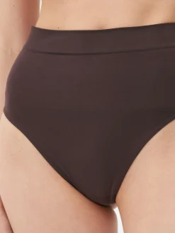 Tanga Modeladora S/ Costuras Cintura Subida