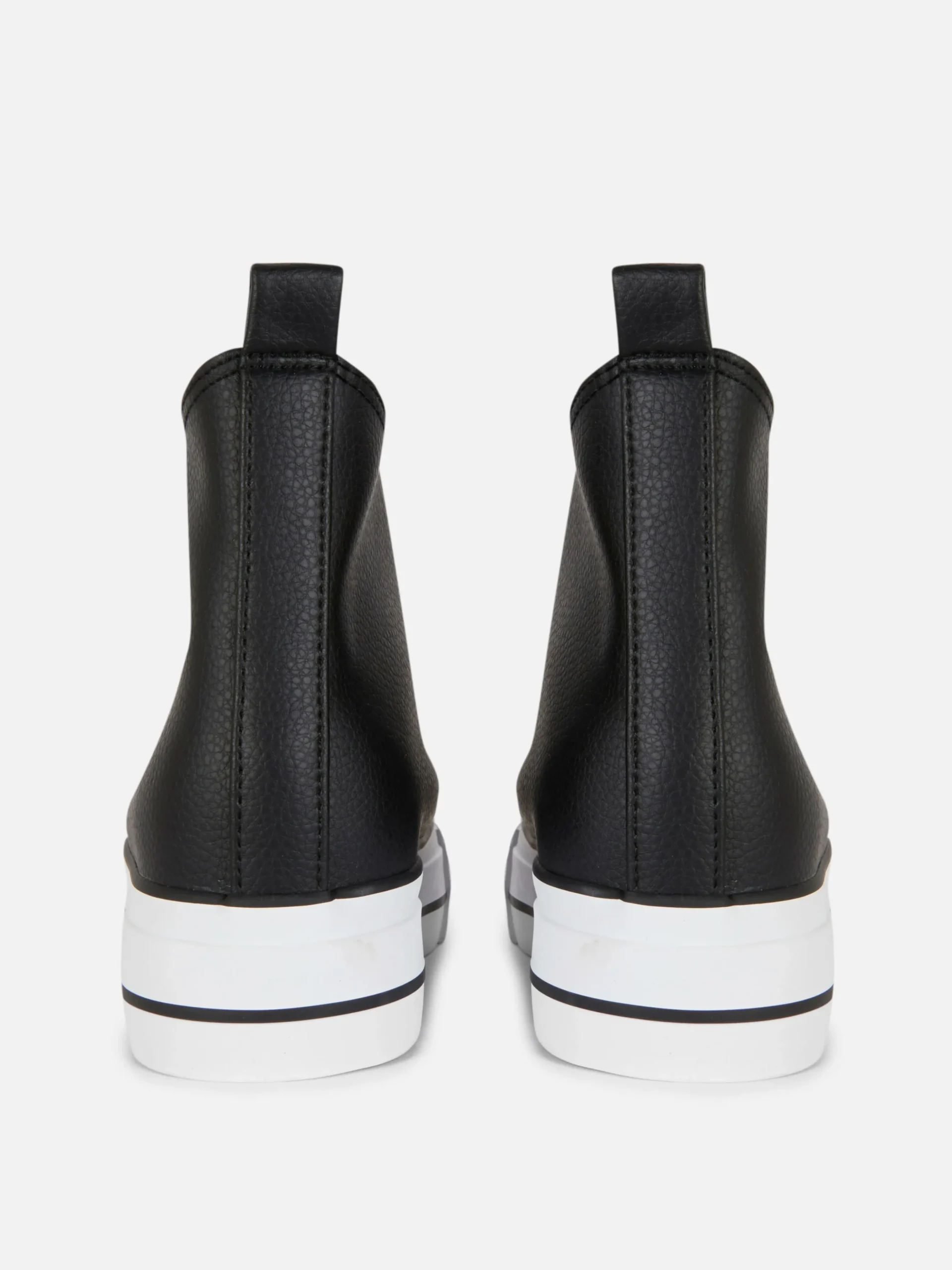 Ténis Cano Alto Plataforma Imitação Pele