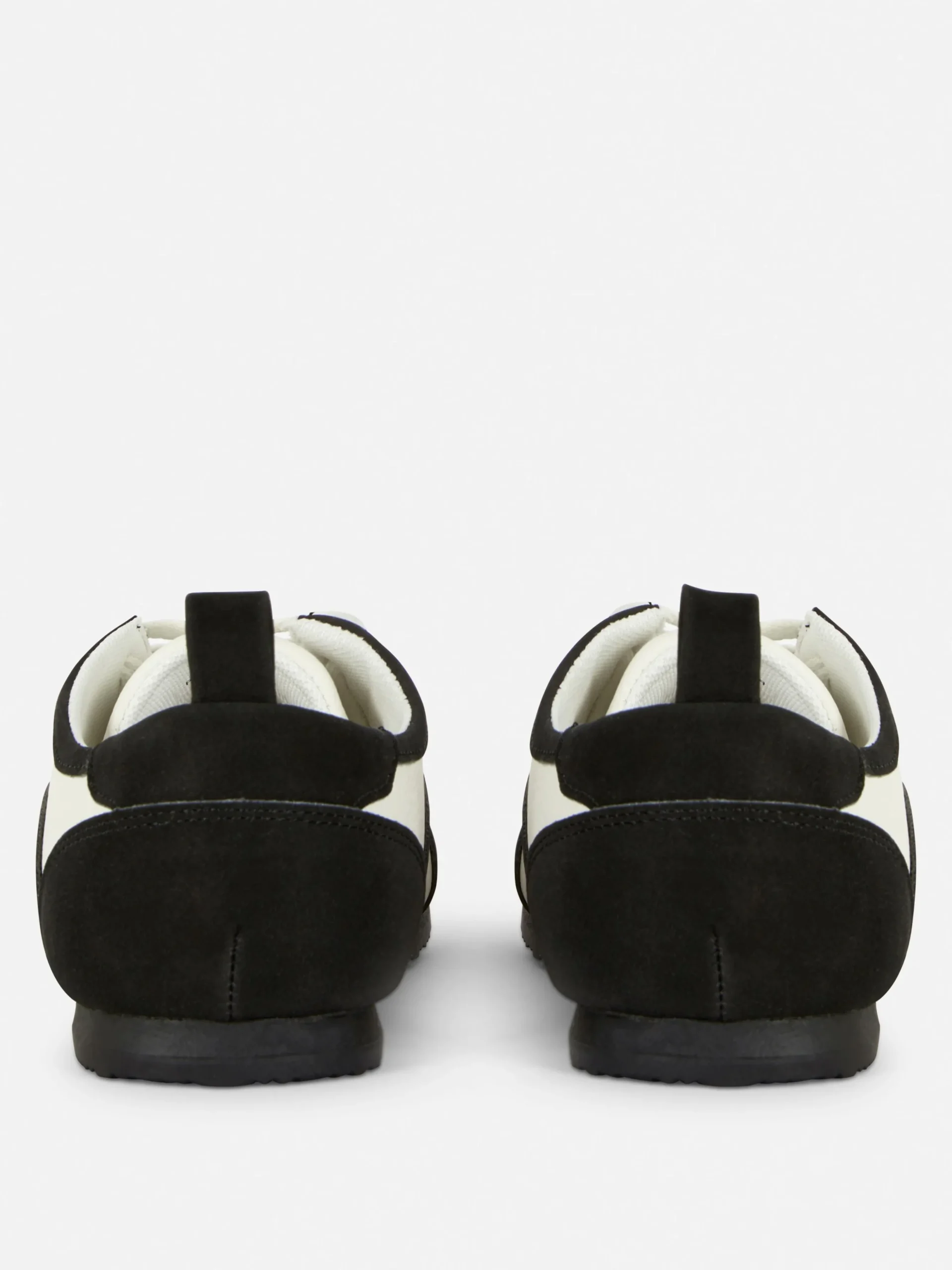 Ténis Cano Baixo Atacadores