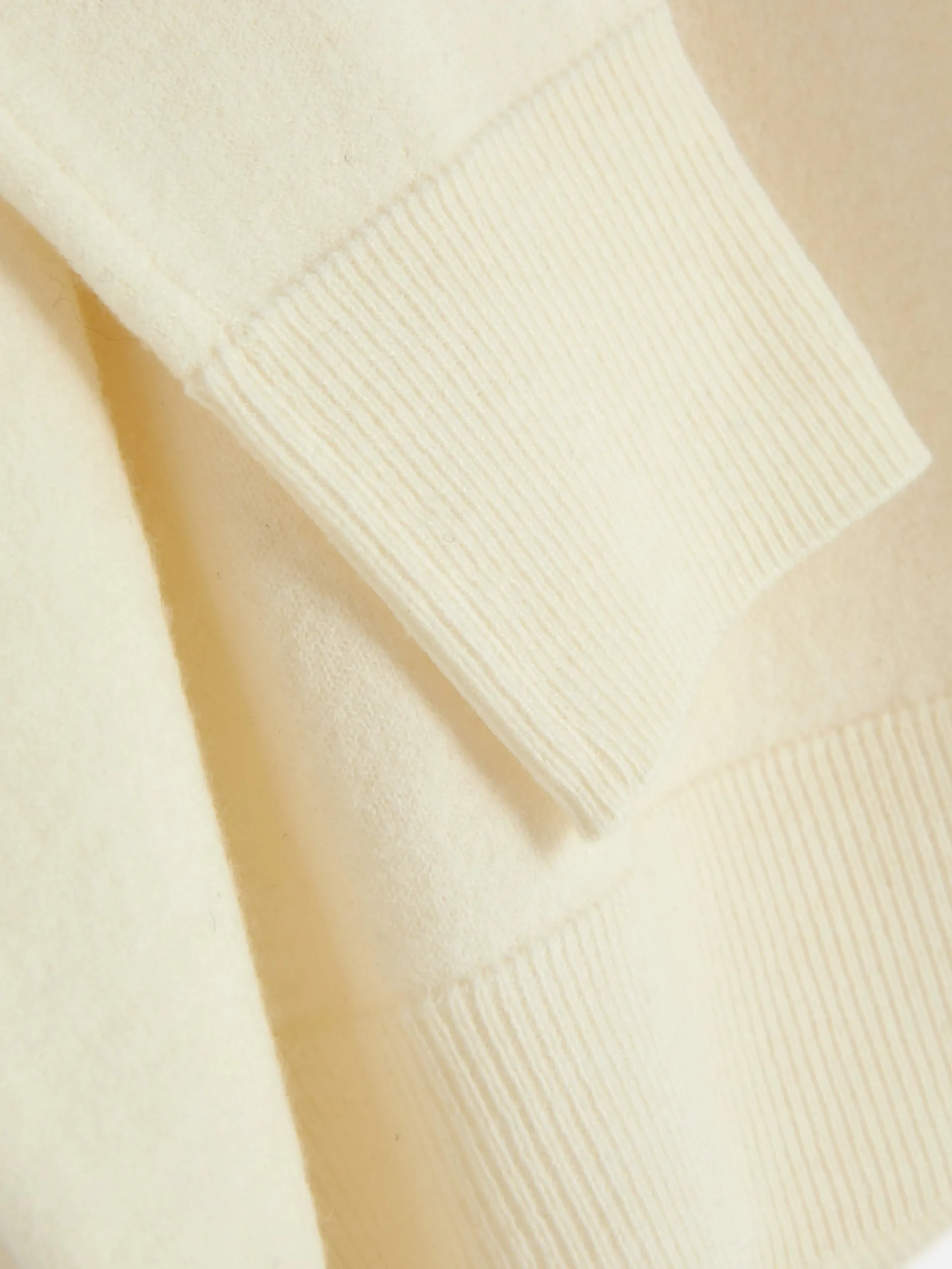 Top Manga Comprida Gola Alta