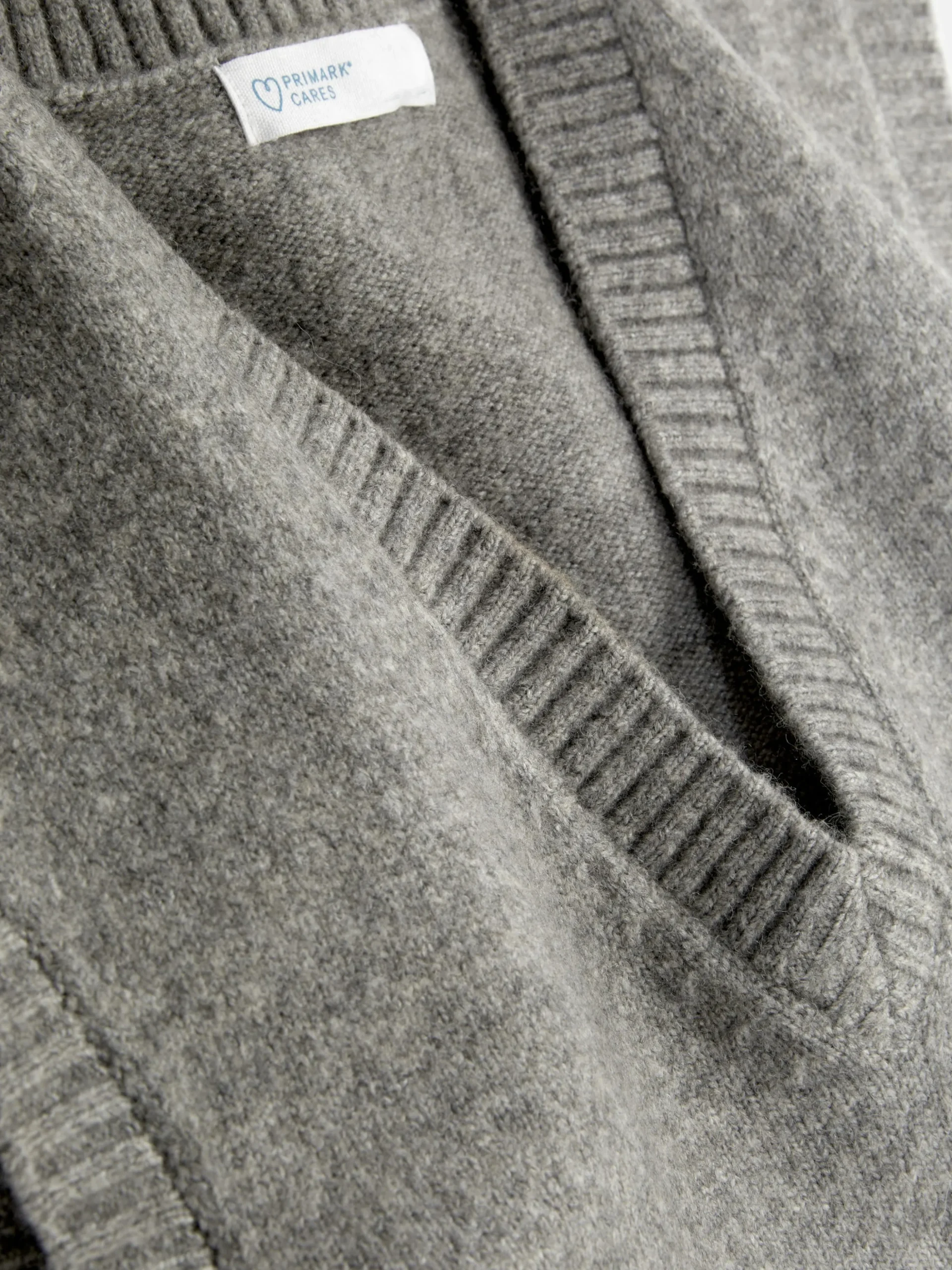 Top S/ Mangas Malha Decote V