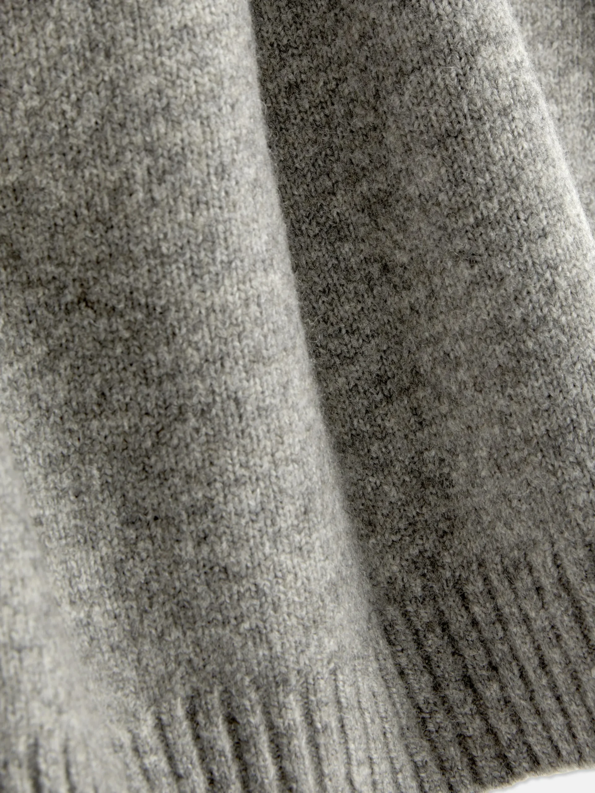 Top S/ Mangas Malha Decote V