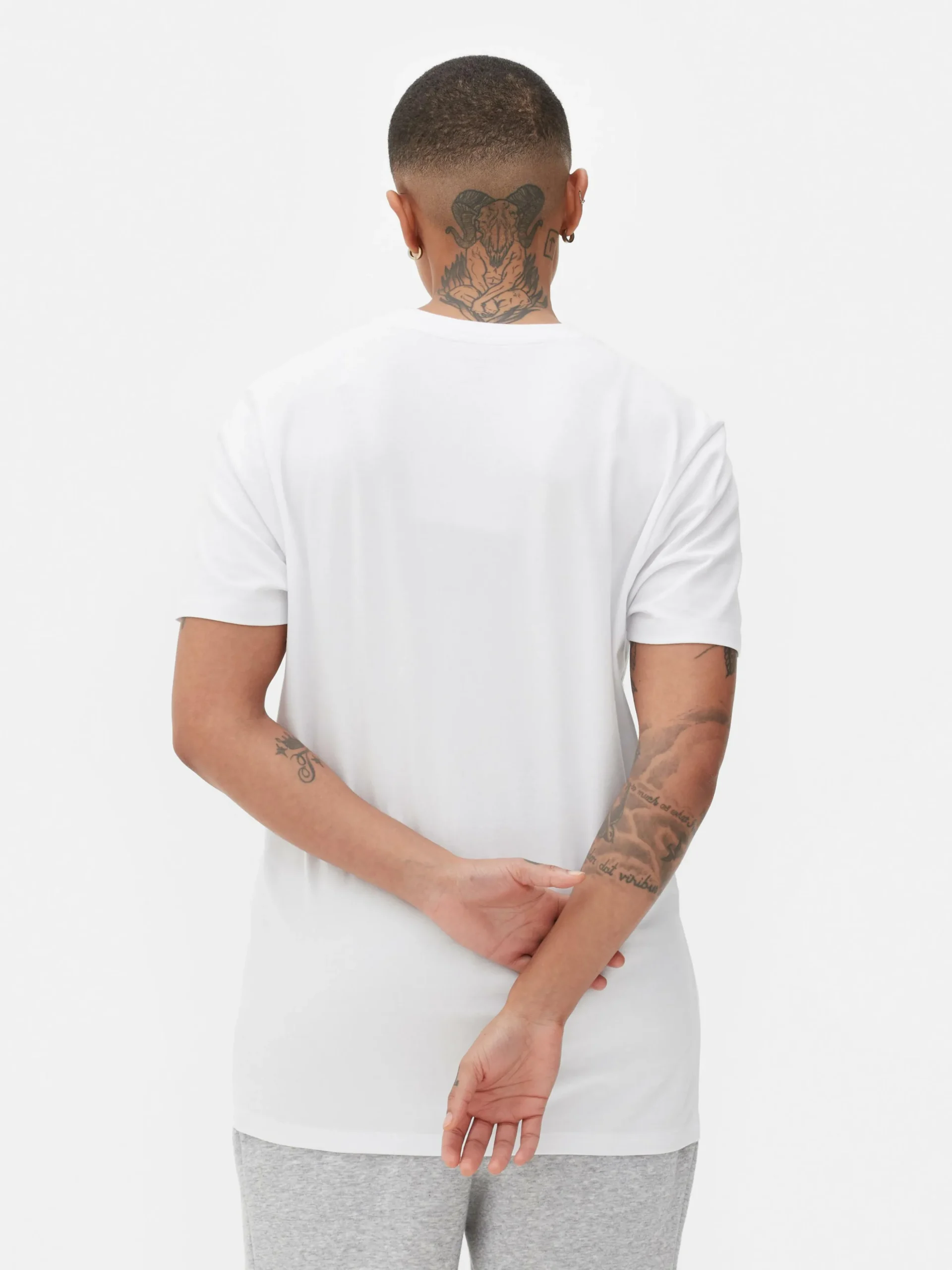 T-shirt Corte Regular Decote Redondo