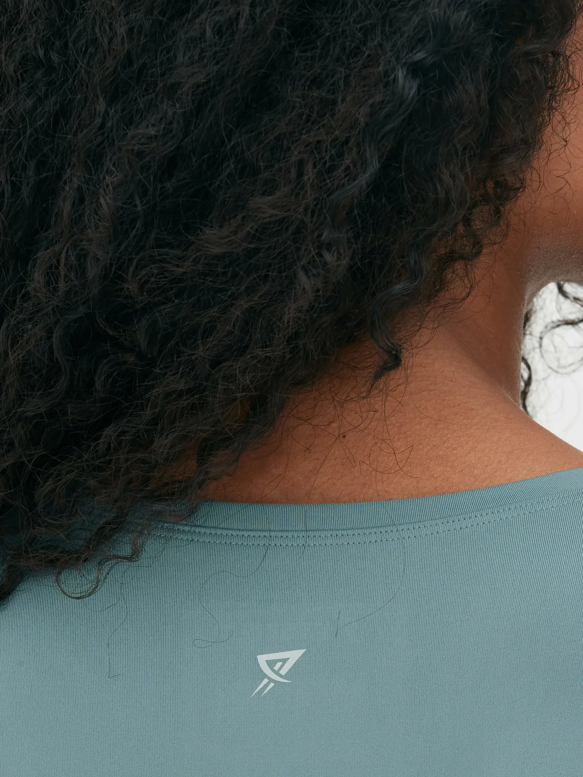 T-shirt Desportiva Gola Redonda