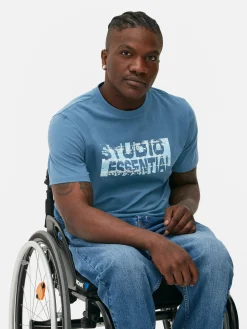 T-shirt Gráfico Studio Essential